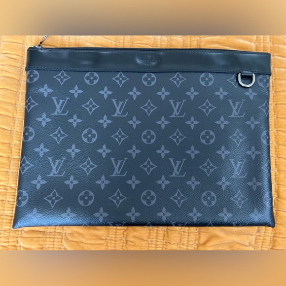 LOUIS VUITTON ECLIPSE DISCOVERY POCHETTE MONOGRAM POUCH CASE CLUTCH BAG M62291 - Picture 4 of 12